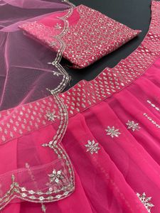 พราวและน่าประทับใจของผู้หญิงหนัก Georgette ลำดับ Zari แฟนซีทำงาน Lehenga Choli กับผีเสื้อสุทธิ Dupatta - Product Image 4