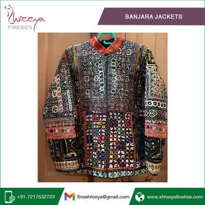 Chaquetas Banjara de Tela de Algodón con Bordado Tribal a Precio Económico - Product Image 2