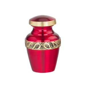 Nueva llegada de gama alta Nuevo diseñador Ruby Red Keepsake Child Urn para cenizas Fabricante Mayorista - Product Image 1