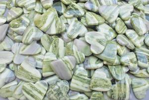 Corazón de serpentina verde con forma de corazón, Gema de serpentina verde, cabujón de piedras preciosas, corazón de Reiki hinchable, venta al por mayor - Product Image 3