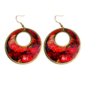 Pendientes coloridos Holi para mujeres y niñas - Product Image 2