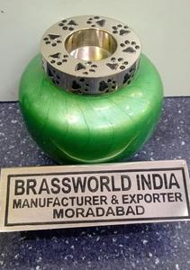 Bougie bleue gravée patte d'animal de compagnie noire, fournitures d'urne de crémation pour animaux de compagnie par Brassworld inde - Product Image 3