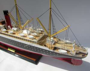 RMS Campania Acacia Modèle de paquebot en bois antique Bateau nautique Vietnam Cadeau d'affaires pour la décoration intérieure Artisanat peint - Product Image 2