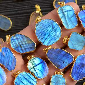 Collier pendentif en labradorite artisanale très demandé pour femmes et hommes, style Etsy, vente en gros au meilleur prix - Product Image 4