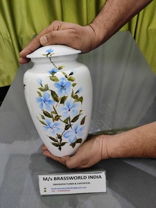 Urne funéraire américaine en aluminium peinte à la main, de qualité supérieure, pour cendres humaines adultes, fournitures funéraires par Brassworld India - Product Image 3
