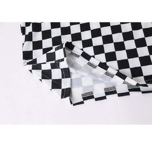 Sudadera con Capucha Corta Formal de Invierno para Mujer, con Logotipo Personalizado, Impresión por Sublimación, Tela de Forro Polar, Manga Larga, por Inspire Appeal - Product Image 4