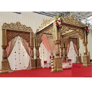 Mandap de mariage intérieur en FRP doré sculpté, abordable, idéal pour les mariages à Bollywood – Idées de décoration de mandap de mariage – Fabricant et exportateur de mandap de mariage au Royaume-Uni - Product Image 1