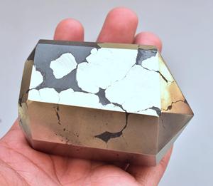 Piedra curativa de cristal Natural para decoración del hogar, torre de cristal de cuarzo Mineral de pirita, hematita - Product Image 5