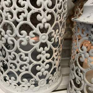 Ensemble de 3 lanternes en métal marocain antique vintage blanc faites à la main Shabby Chic Noël maison bougeoirs décoratifs - Product Image 2