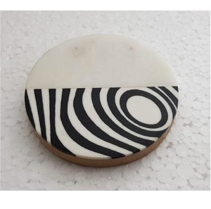 Ensemble de sous-verre joint en marbre, dernière conception de résine, 6 pièces, un ensemble d'accessoires cadeaux, boîte OEM classique personnalisée - Product Image 3