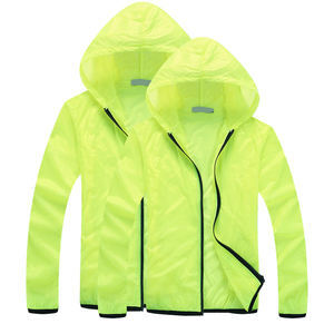 UNIQUE GYM WEAR Veste coupe-vent à capuche pour homme, hiver, coupe ajustée, imperméable, coupe-vent, séchage rapide, tissu polyester/coton - Product Image 1