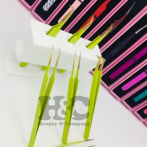 แหนบขนตาปลอมขนมิงค์ทำจากสเตนเลสพร้อมปลายทองออกแบบโลโก้ได้อย่างยั่งยืน - Product Image 6