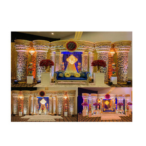 Décoration de scène Grand Fusion pour une réception de mariage canadienne sur le thème indien Décoration de scène de cérémonie de style moderne - Product Image 1