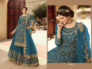 Costume de mariage brodé bleu marine, vêtement de guerre pour mariage, style Sharara pakistan - Product Image 3