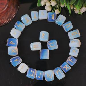 หินโอปอลแกะสลัก25ชิ้นสำหรับผู้สูงอายุ Futhark Rune แกะสลักด้วยมือหินโอปอลสำหรับการรักษาจักระวัดความสมดุลของหินฮวงจุ้ยคริสตัล - Product Image 4