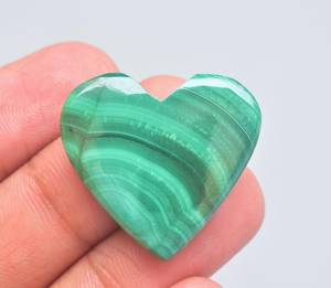 Malaquita-cabujón con forma de corazón, joyería de malaquita de alta calidad, forma de corazón - Product Image 3