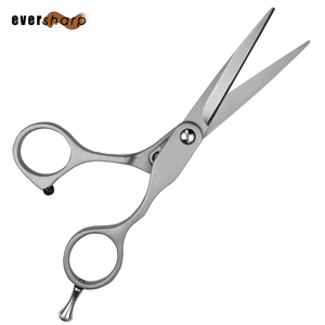 Tijeras de Peluquería Profesionales Eversharp de Acero Inoxidable 440C con Hoja Afilada y Mango Largo para Diestros - Product Image 4