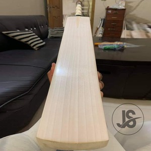 Cricket professionale della mazza dura del cricket dell'edizione del giocatore del grado 1 del salice inglese puro sul commercio all'ingrosso con il prezzo economico 2022 - Product Image 3