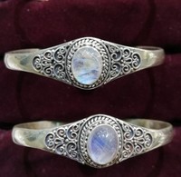 Nouvel Arrivage Bracelet Manchette en Argent Sterling 925 Plaqué Argent Vieilli Fait Main Motif Ethnique Népalais Onyx Tibétain pour Anniversaire et Fête