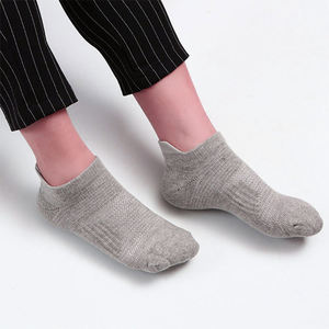 Calcetines tobilleros deportivos personalizados para hombre 2021 algodón absorbente antideslizante y antibacteriano 100% - Product Image 6