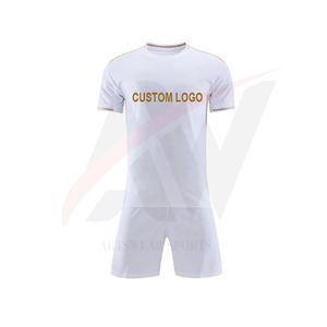 Conjuntos de uniformes de fútbol para adultos, cuello redondo, 100% algodón, sublimación, alta calidad, precio barato, venta al por mayor - Product Image 2