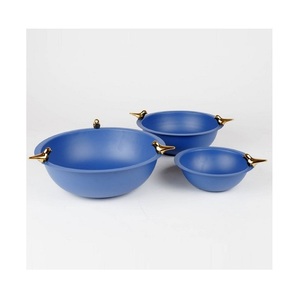 Juego de tres cuencos decorativos de diferentes tamaños en cuenco de frutas de chocolate de color azul hierro a un precio razonable - Product Image 1