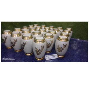 Brassworld, fabricante indio de urnas de cremación de latón, suministros funerarios de primera calidad de India - Product Image 1