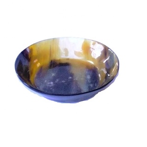 Cuenco de forma redonda de cuerno de búhos, cuenco pulido artesanal de cuerno indio disponible en todos los tamaños, color Natural - Product Image 1