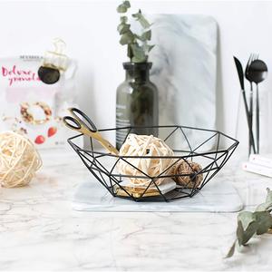 Juego de cuencos de metal para frutas de diseño moderno Fabricante y exportador Juego de cuencos de metal decorativos personalizados con cubiertos - Product Image 1