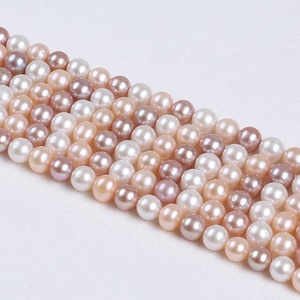 Venta al Por Mayor Hebra de Perlas Sueltas de Agua Dulce de 8-9 mm en Forma Redonda de Colores Mezclados Blanco, Rosa y Púrpura para Joyería - Product Image 4