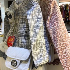 Belles robes d'hiver long manteau d'hiver avec robe à froufrous fantaisie et sac à main fantaisie nouveau design déguisement - Product Image 4