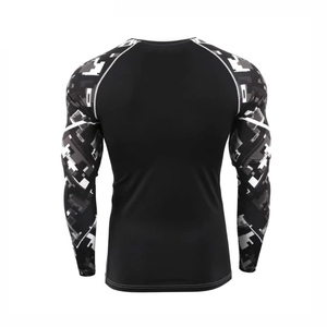 Customized design custom printed rash guard, moisture wicking <b>rashguards</b> - Product Image 2
