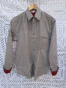 Chemise pour homme en tissu imprimé en bloc de coton de haute qualité, fermeture à boutons et col rabattu, manches longues, vêtements décontractés pour homme - Product Image 2