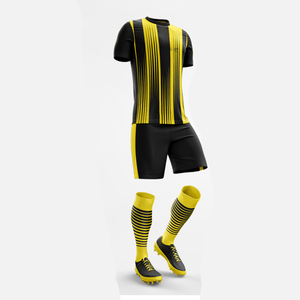 Vente en gros Nouveau style d'uniforme de football avec logo personnalisé Maillot d'entraînement de football de haute qualité Fabriqué au Pakistan - Product Image 3