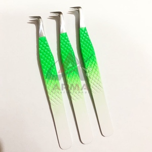 Pinzas de volumen de 90 grados amarillo degradado con blanco Pinzas de extensión de pestañas sostenibles Agarre fuerte Pinzas de pestañas probadas a mano - Product Image 1