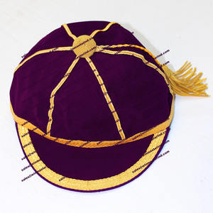 Gorras de cricket holgadas personalizadas, gorras de honor negras con trenza dorada y borla, gorras de lana tradicionales - Product Image 4