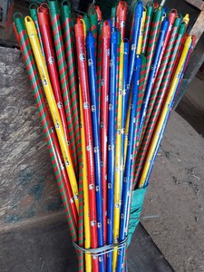Manche de balai en bois PVC de couleur panda et voyage, bâtons en bois de meilleure qualité au Vietnam/manche de serpillière - Product Image 6