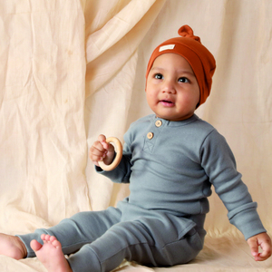 Pijamas de algodón unisex para bebé, pijamas de punto de color sólido, certificado GOTS de LICRA - Product Image 4