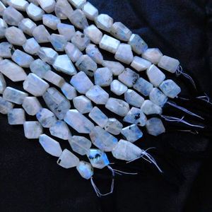 Piedra de Luna en forma de calabaza, máquina para hacer cuentas de piedra lunar verde, garnierita facetadas de máquinas, Gema lapislázuli natural - Product Image 1