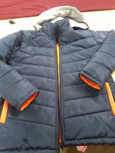 Cortavientos de invierno personalizado para hombre con capuchas cálidas Chaqueta corta Ripstop down Grueso Puffer impermeable y cierre de cremallera - Product Image 5