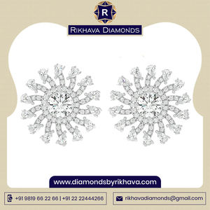 Pendientes de diamantes solitarios de oro blanco de 10 quilates de alta calidad, elegantes, lujosos, bellamente incrustados con diamantes - Product Image 2