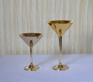 Copa de Vino de Latón Pulido Brillante, Copa de Vino de Metal Dorado de Lujo Premium Hecha a Mano en India con Pulido Espejo - Product Image 2