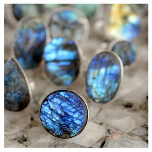 หินลาบราดอไรต์ธรรมชาติ Druzy เงินซ้อนแหวนคริสตัลหินธรรมชาติราคาขายส่งเครื่องประดับอัญมณีขายส่ง - Product Image 4