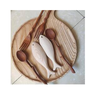 Peces de Madera Hechos a Mano para Decorar o Pintar/ Juguetes de Manualidades para Niños/ Artesanías Hechas en Vietnam con Alta Calidad y Buen Precio - Product Image 1