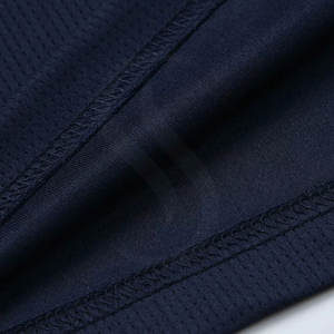 ชุดยูนิฟอร์มบาสเก็ตบอลคุณภาพดี ปรับแต่งได้ ผลิตจากโพลีเอสเตอร์ 100% แห้งเร็ว พร้อมสกรีนชื่อทีมตามสั่ง - Product Image 5