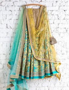 Lehenga choli ผ้าไหมที่ทันสมัยกับ Georgette เย็บปักถักร้อยลำดับการทำงานและ dupatta สวมใส่เสื้อผ้าเจ้าสาวชาติพันธุ์ - Product Image 4