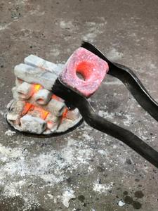 Carbón Vegetal de Briquetas de Aserrín Vietnamita de Alta Calidad para Barbacoa, Envío Gratuito en Agosto, Precio Accesible - Product Image 5