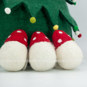 Fait à la main 10cm Gnomes de Noël aiguille feutrée arbre décor ornements prêt à expédier décorations de Noël - Product Image 2