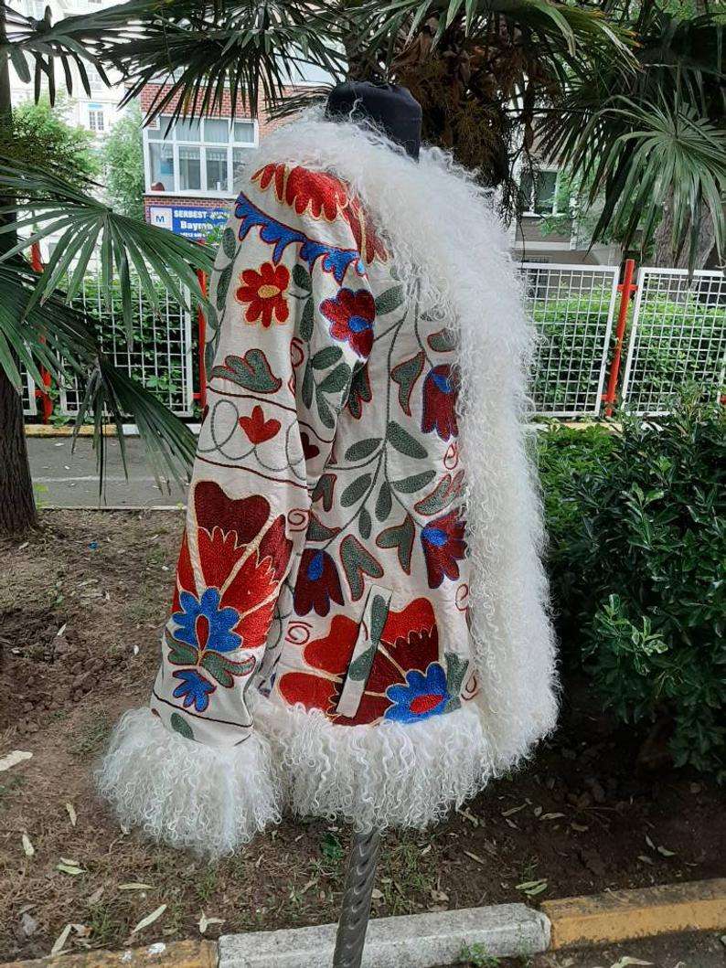 Selon l'image Montrée