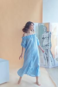 Robe longue en lin écologique style vintage à manches bouffantes, ourlet droit, boutonnée sur le devant, avec lien à nouer, style été - Product Image 4